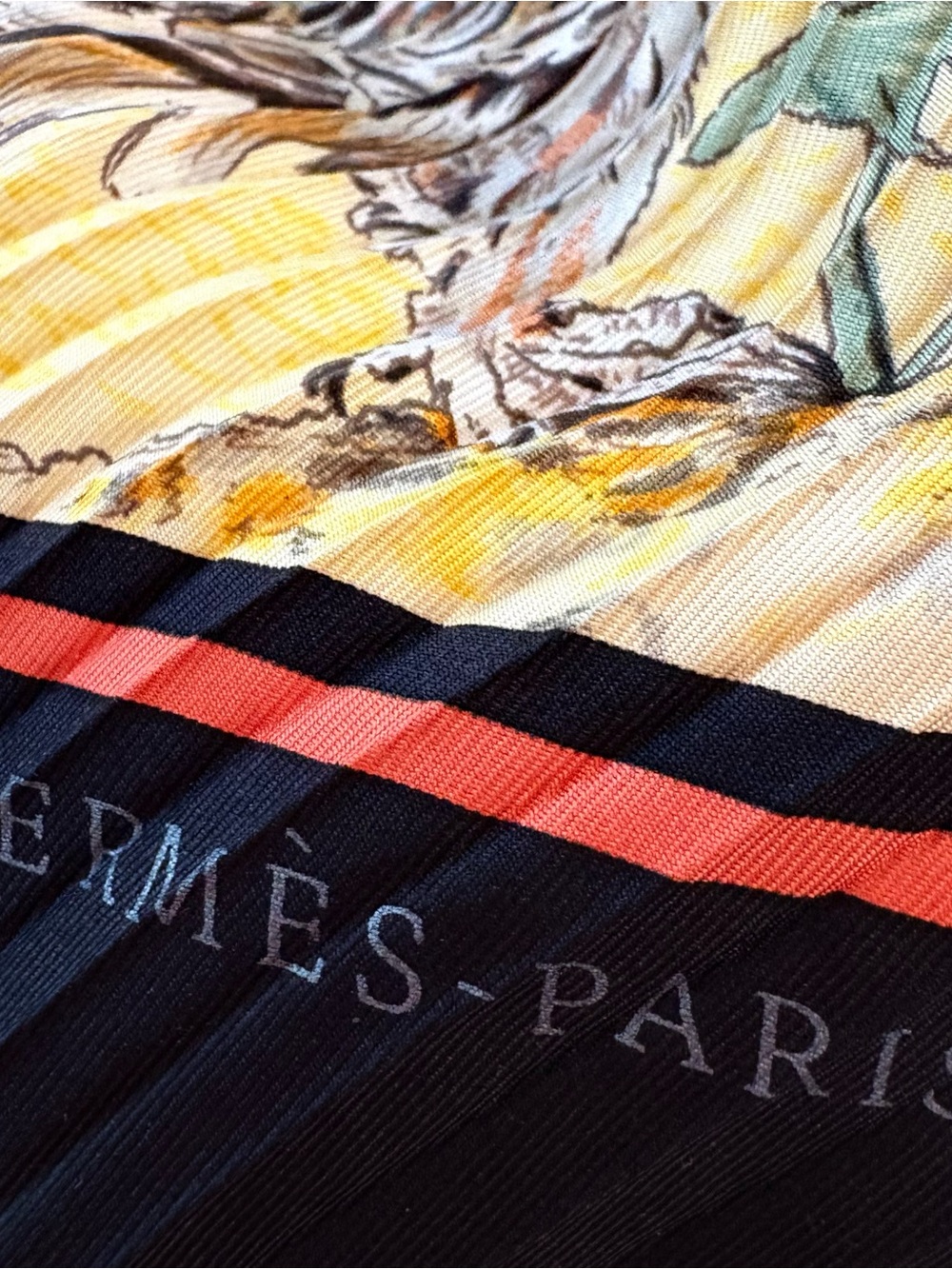 Rare Authentic Hermès Kermit Oliver Plisse Scarf - Picture 4 of 12